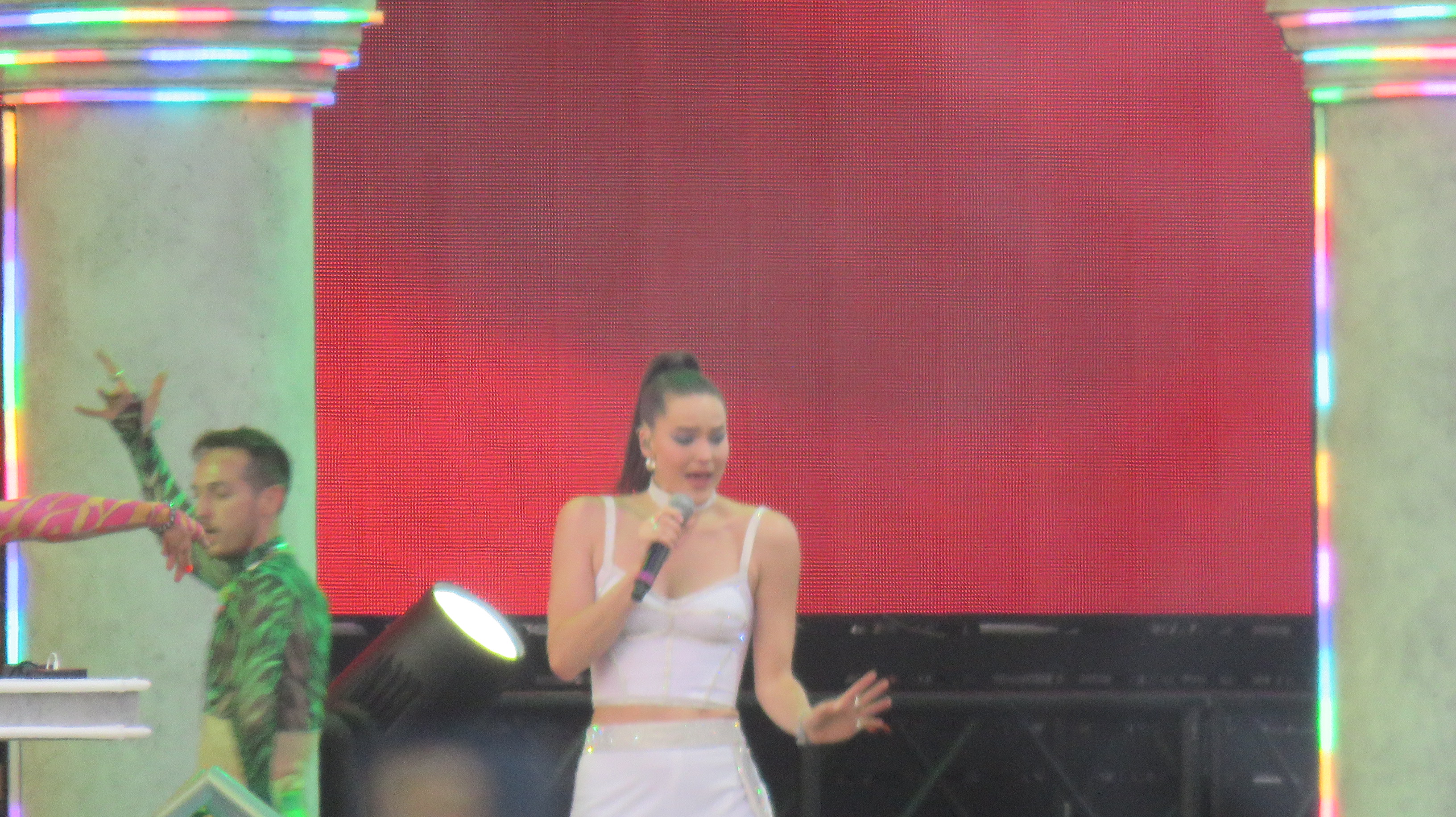 Sofi Tukker en Coachella 2023 (19)