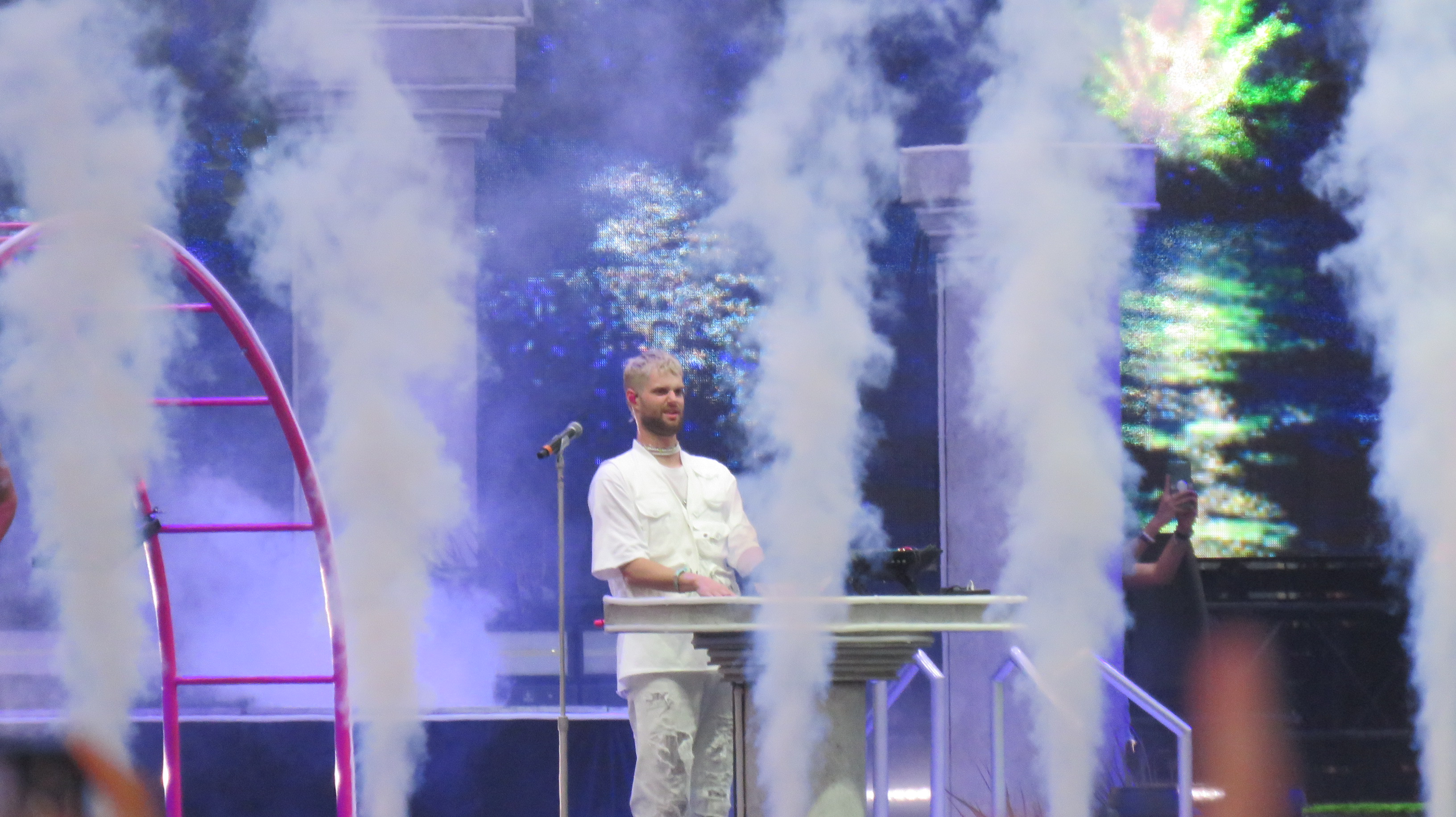 Sofi Tukker en Coachella 2023 (38)