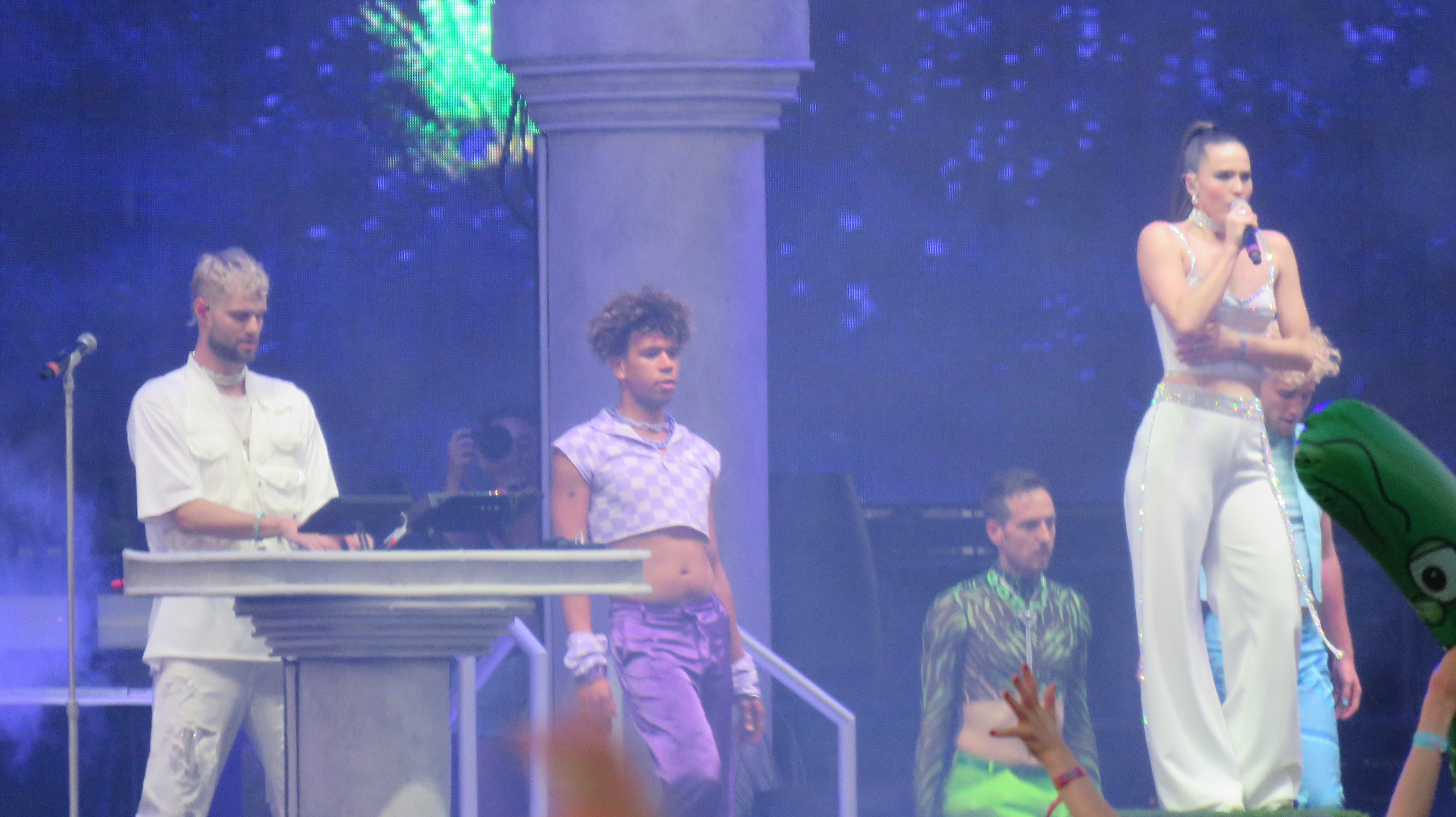 Sofi Tukker en Coachella 2023 (45)