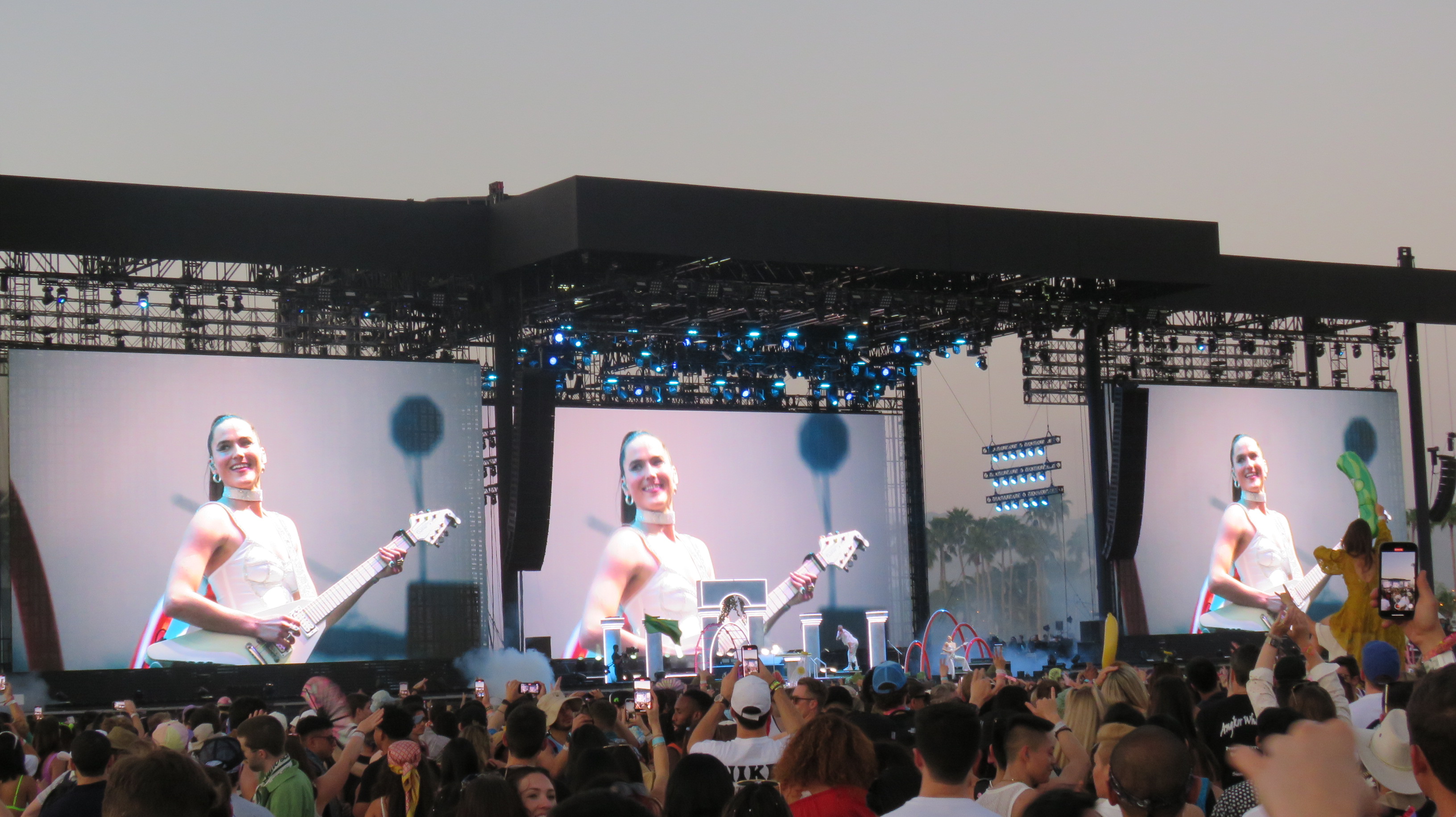 Sofi Tukker en Coachella 2023 (5)
