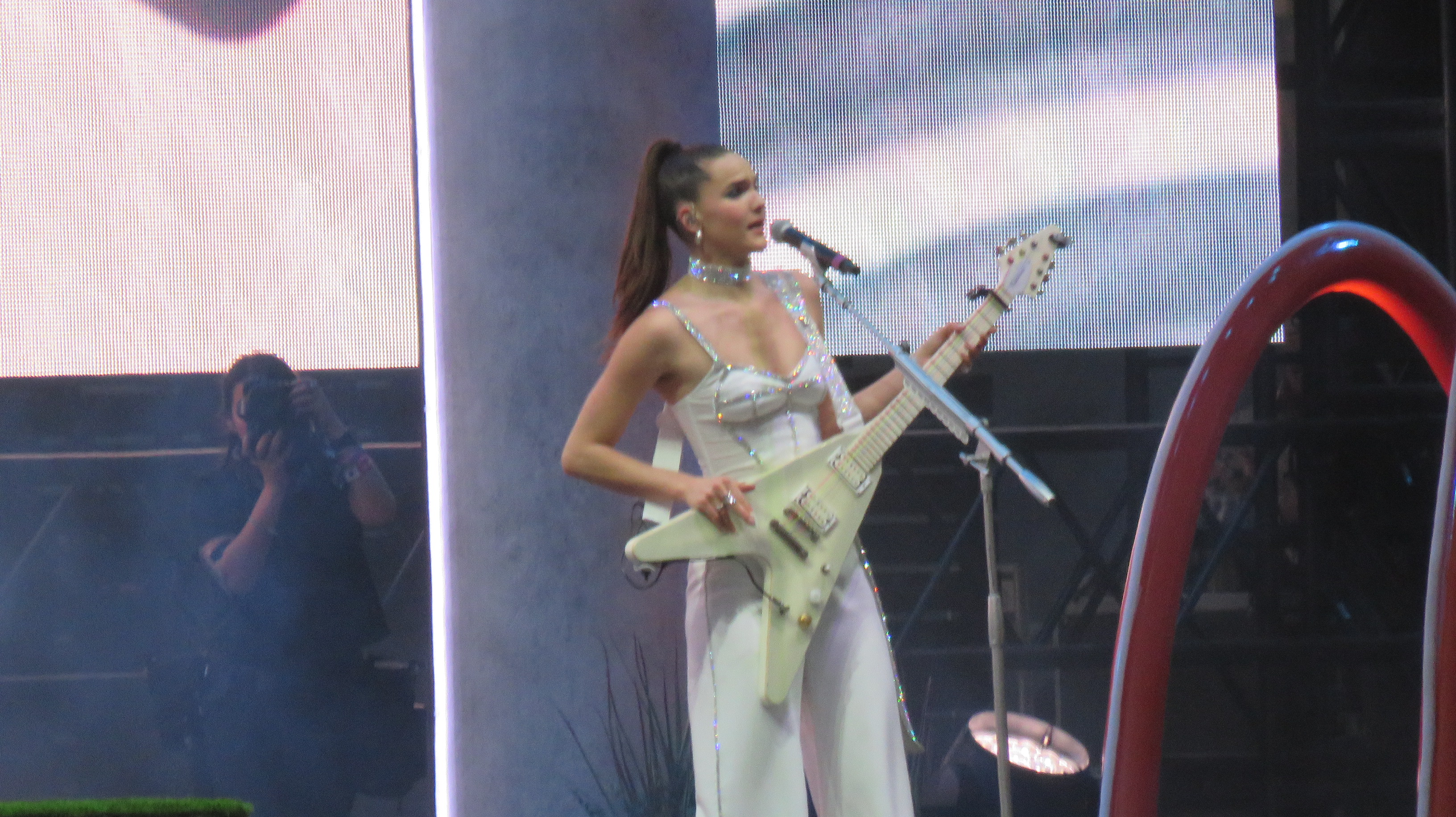 Sofi Tukker en Coachella 2023 (57)