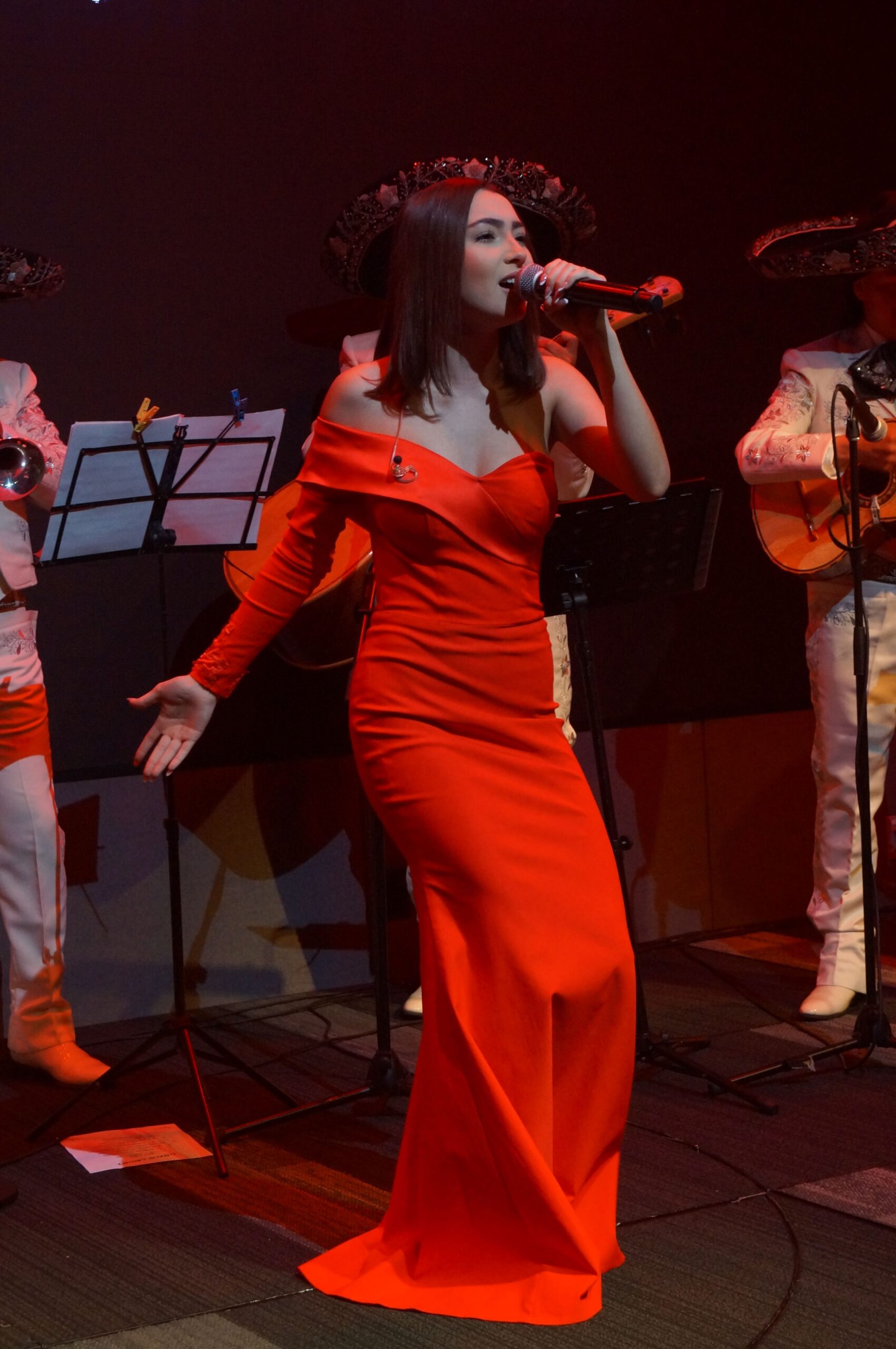 Sherlyn sanchhez (24)
