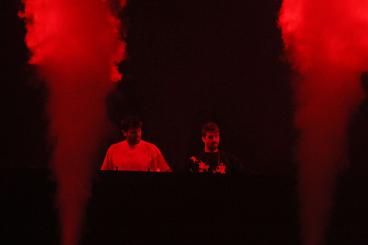 the chainsmoker (7)