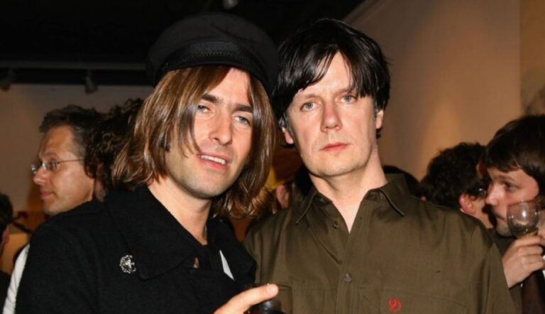 Liam Gallagher y John Squire adelantan un álbum colaborativo con video y sitio web