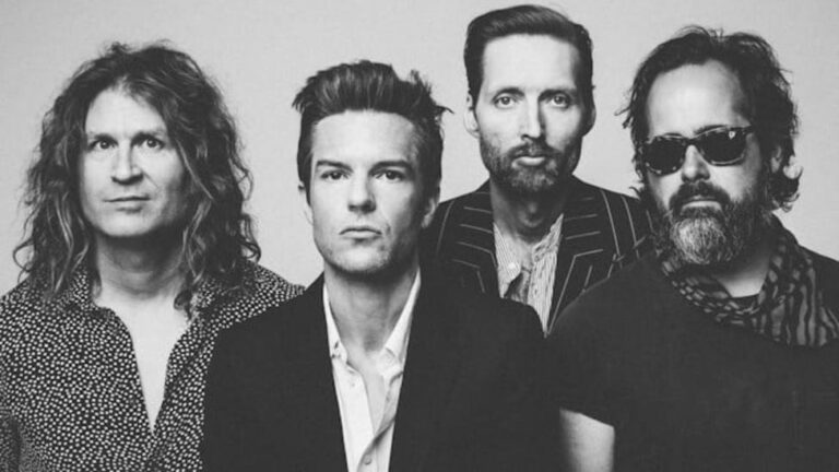The Killers lanzan la recopilación definitiva de toda su carrera esto contiene 'Rebel Diamonds'