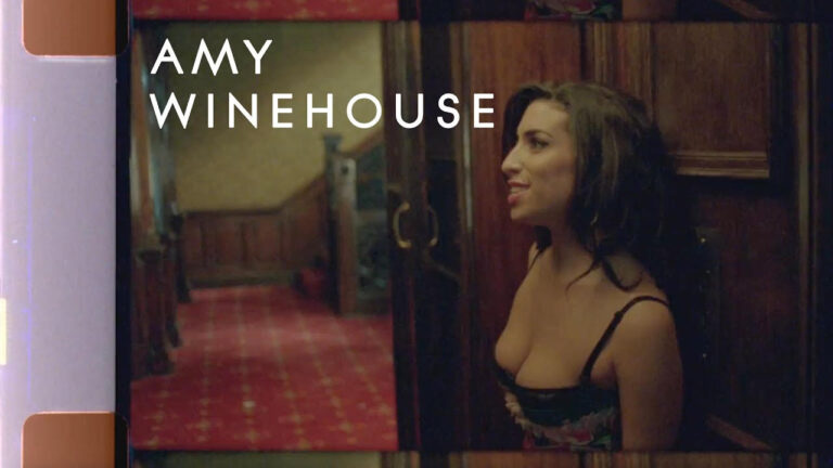 Imágenes inéditas de Amy Winehouse en el nuevo lyric video