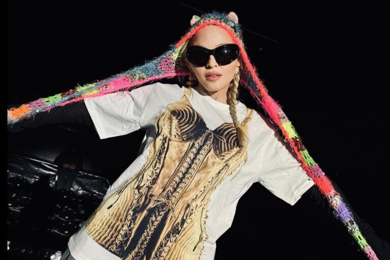 Madonna fue demandada por dos fans