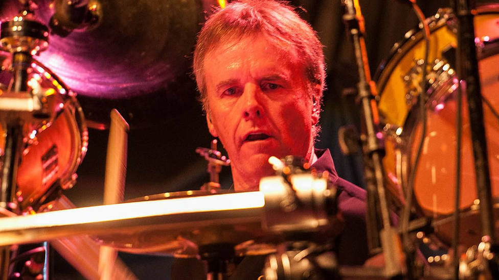 Phil Ehart, batería de Kansas, sufre un grave percance de salud