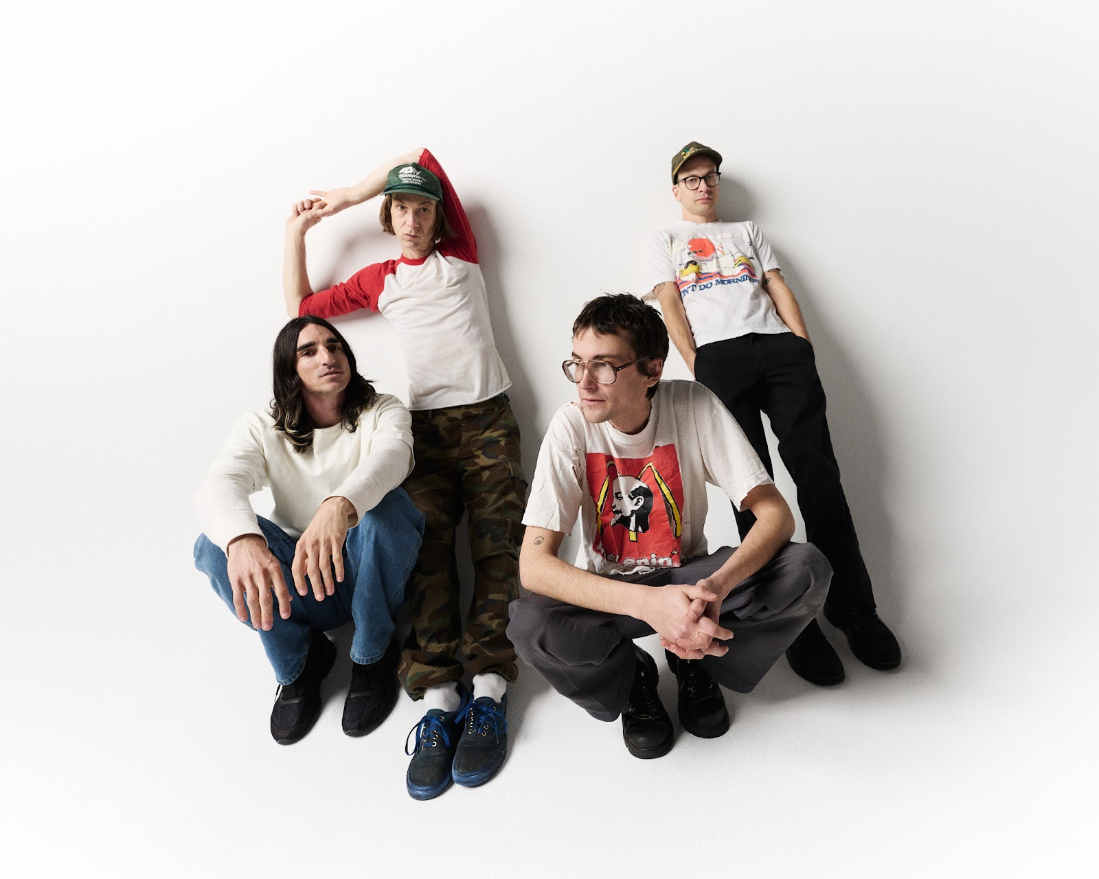 DIIV ESTRENA “EVERYONE OUT”