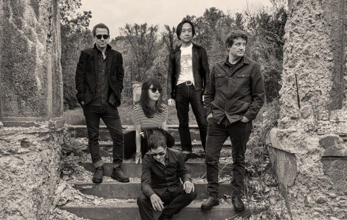 Drop-Nineteens-press-696x442