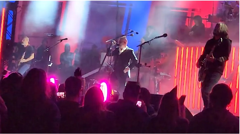 Una actuación sorpresa de A Perfect Circle en Los Angeles