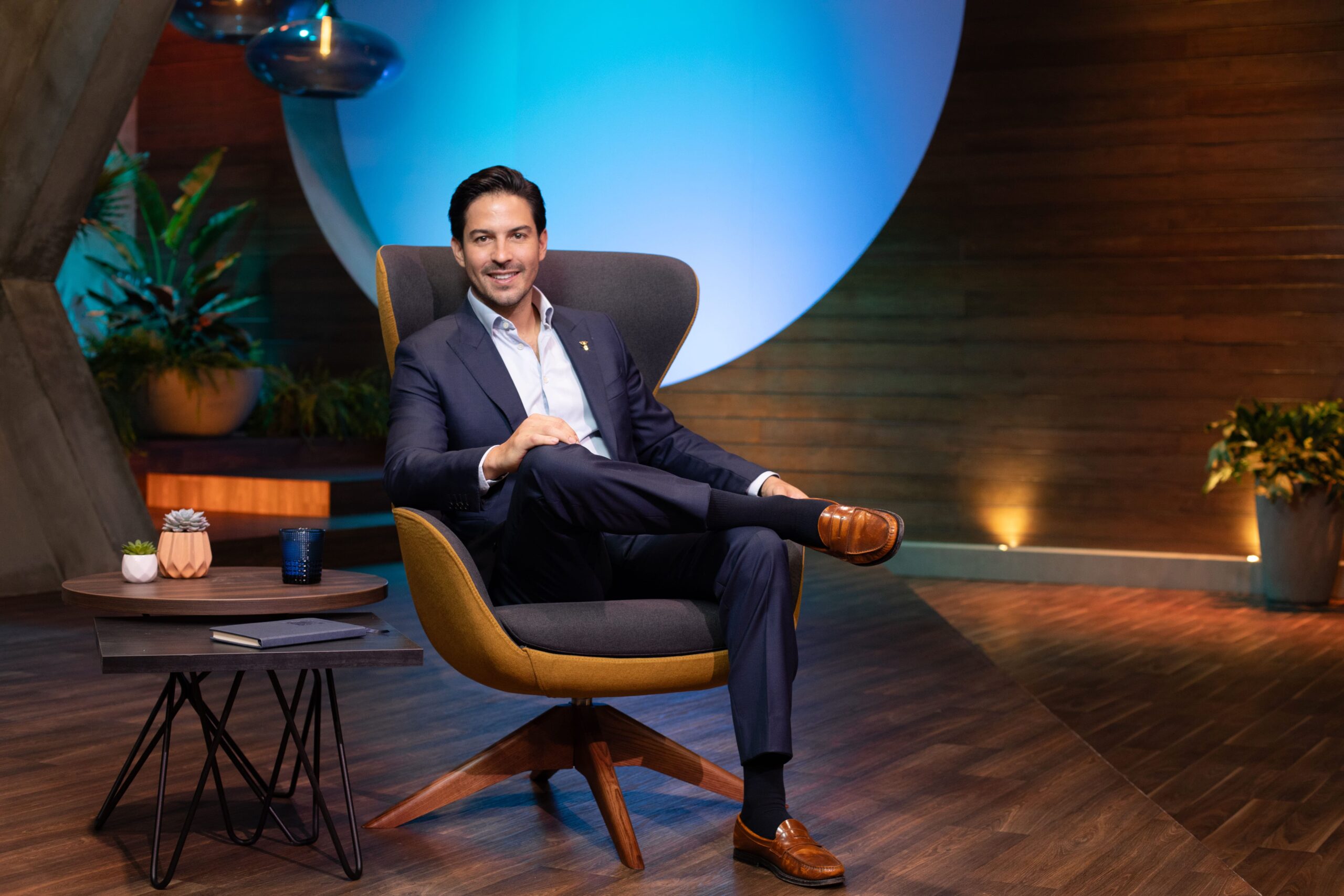 Shark_Tank_Mex_S9_Editorial_Silla_ [VI-CTOR G] _[042724]_ [06] (1)-min