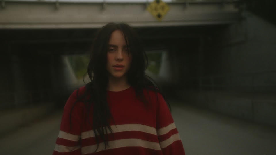 BILLIE EILISH DIRIGE EL VIDEO OFICIAL DE CHIHIRO