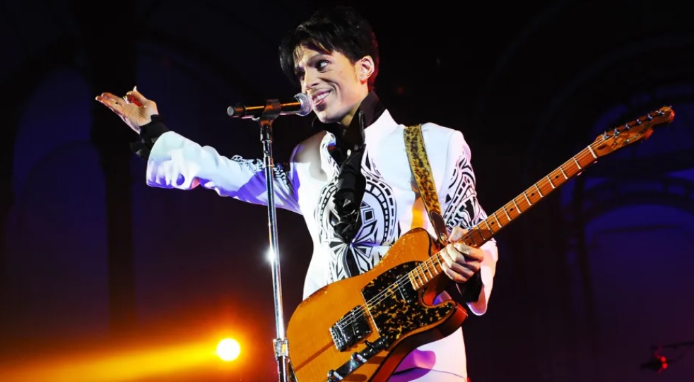 Prince y Green Day seleccionados para el Paseo de la Fama de Hollywood