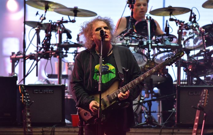 El clásico álbum acústico de The Cure de 2001 finalmente llegará al streaming
