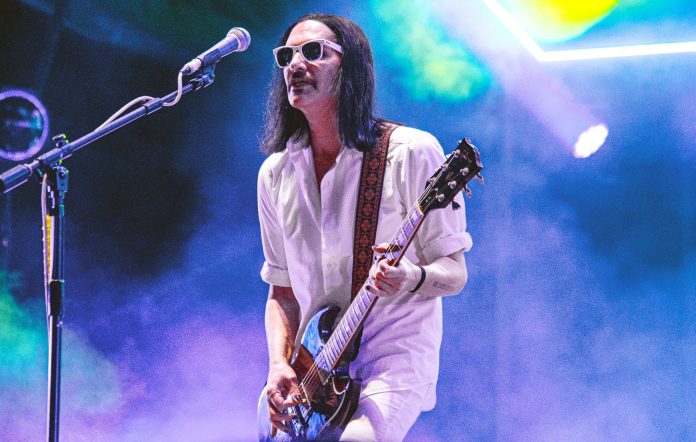 Placebo pide a los críticos que “se busquen una vida”