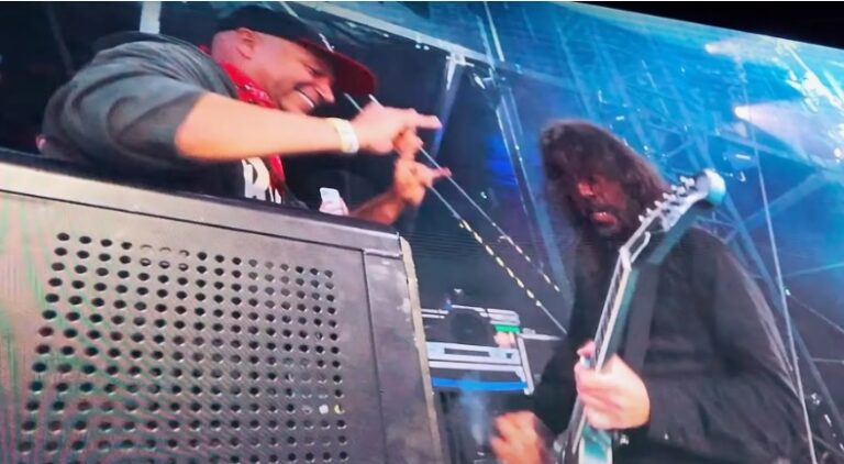 Tom Morello se vuelve loco por Dave Grohl