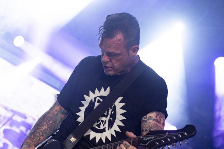 VAMPIRO NOV 2022 FOTO6