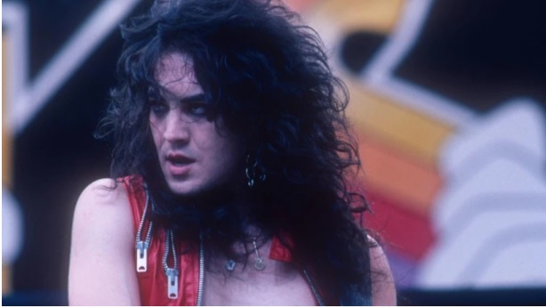 Sale a la luz la conversación previa entre Jake E. Lee y los ladrones que le dispararon