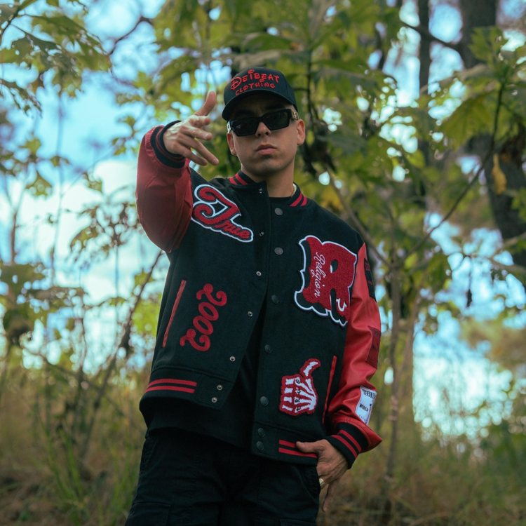 MC  DAVO presenta la GIRA MAMALONA