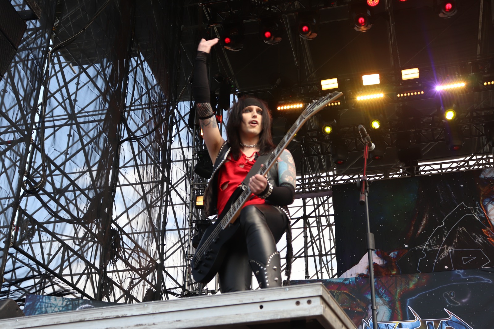 LISSY Border _Titans Of Metal (3)