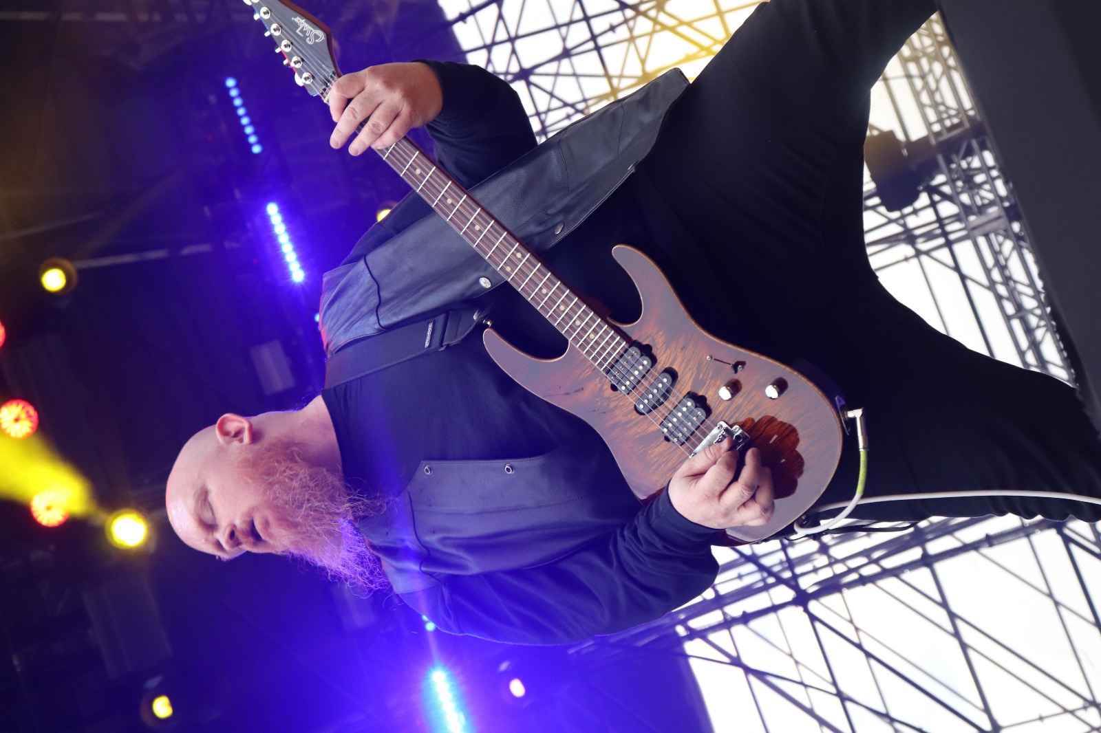 Six Feet Under_ Titans Of Metal (1)