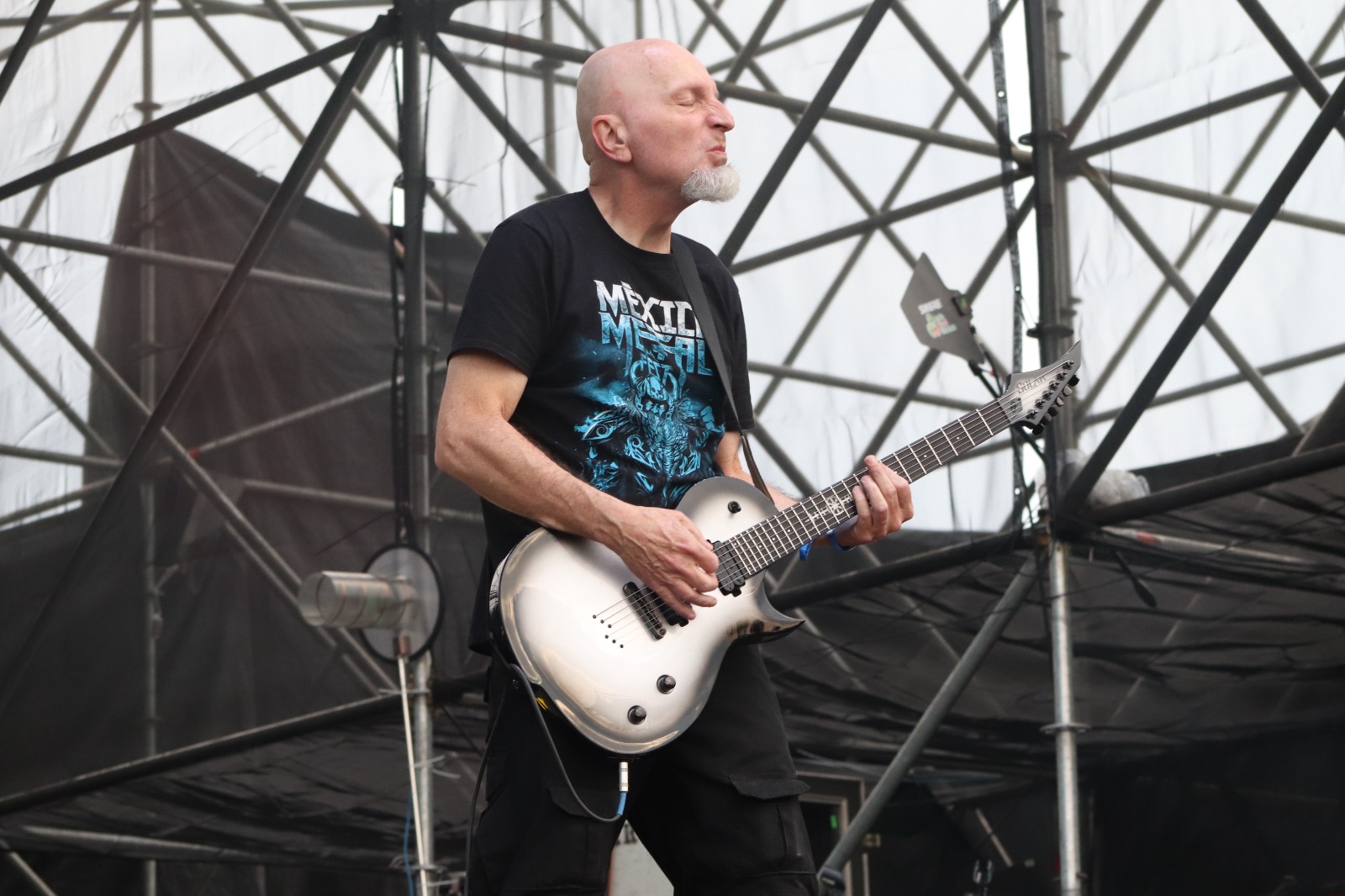 Six Feet Under_ Titans Of Metal (12)