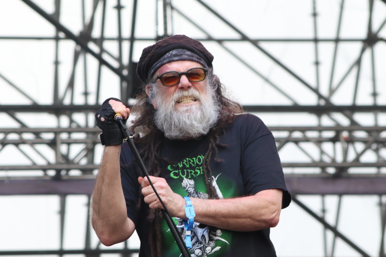 Six Feet Under_ Titans Of Metal (15)