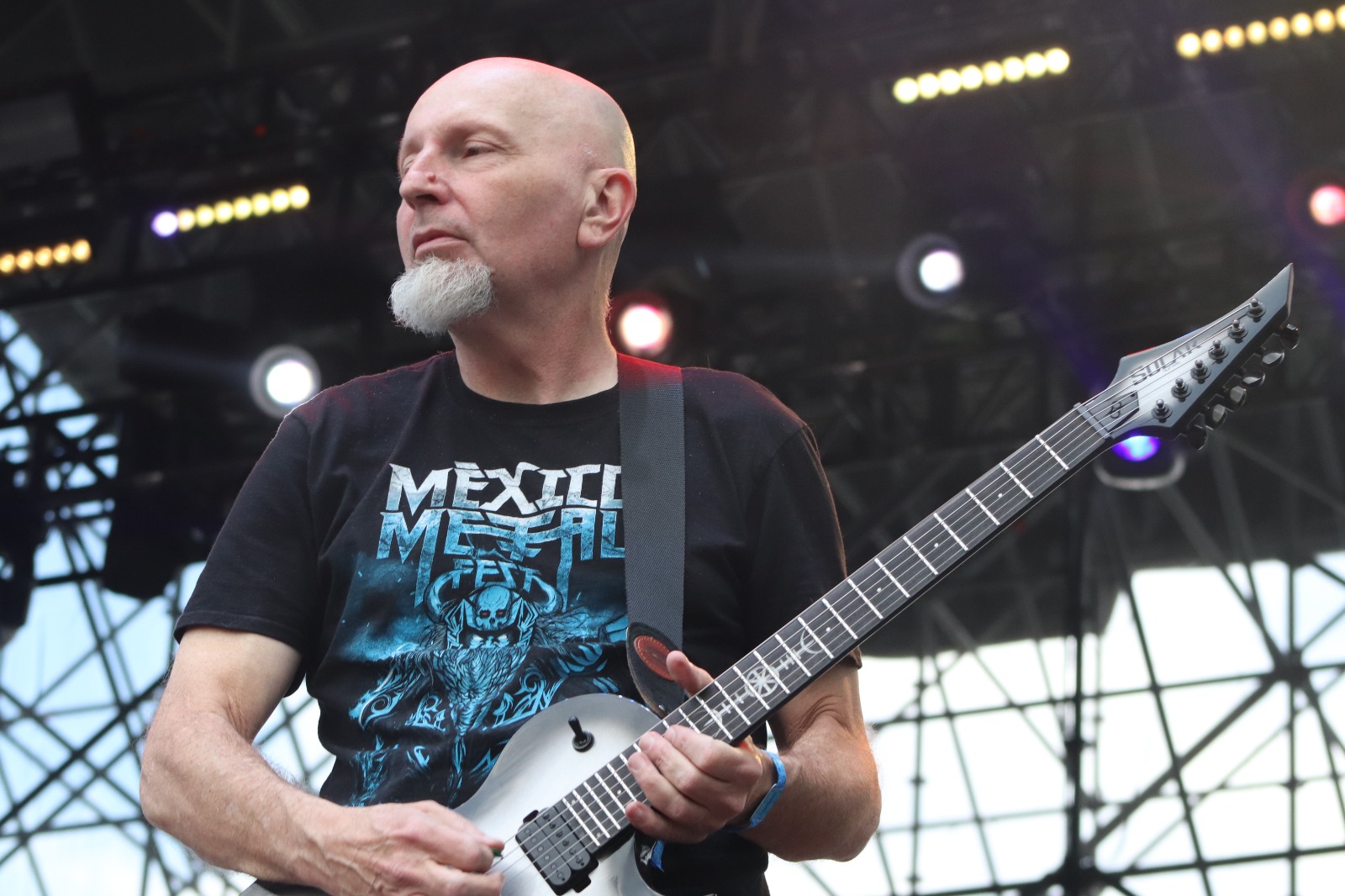 Six Feet Under_ Titans Of Metal (21)