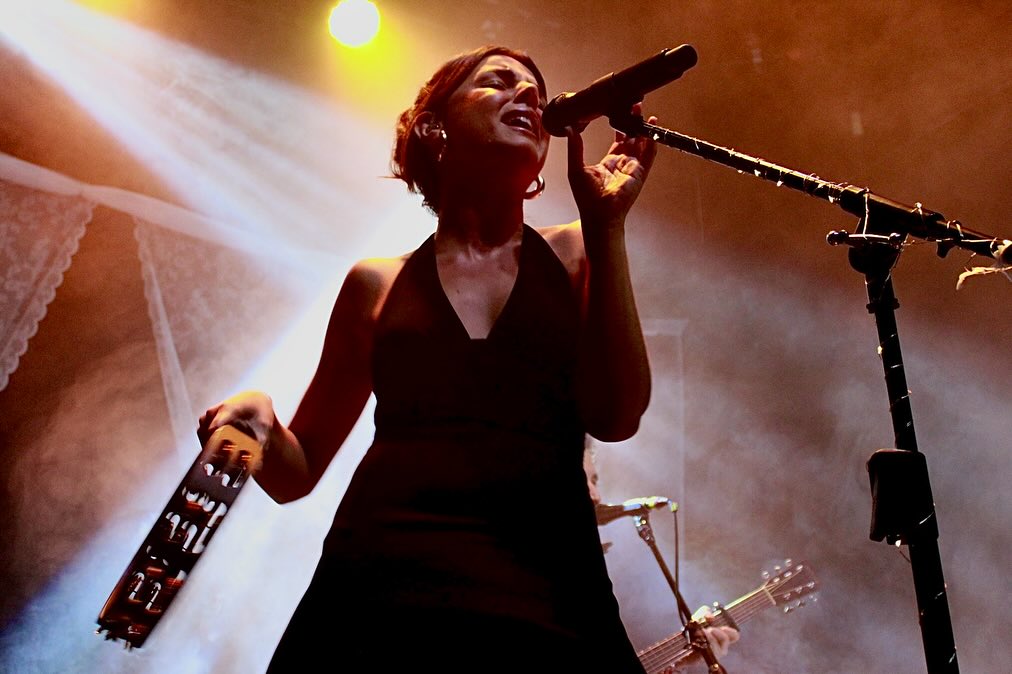 MAFALDA CARDENAL FORO INDIE ROCKS 8 DE MAYO