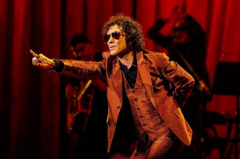 ENRIQUE BUNBURY AUDITORIO BANAMEX (1)