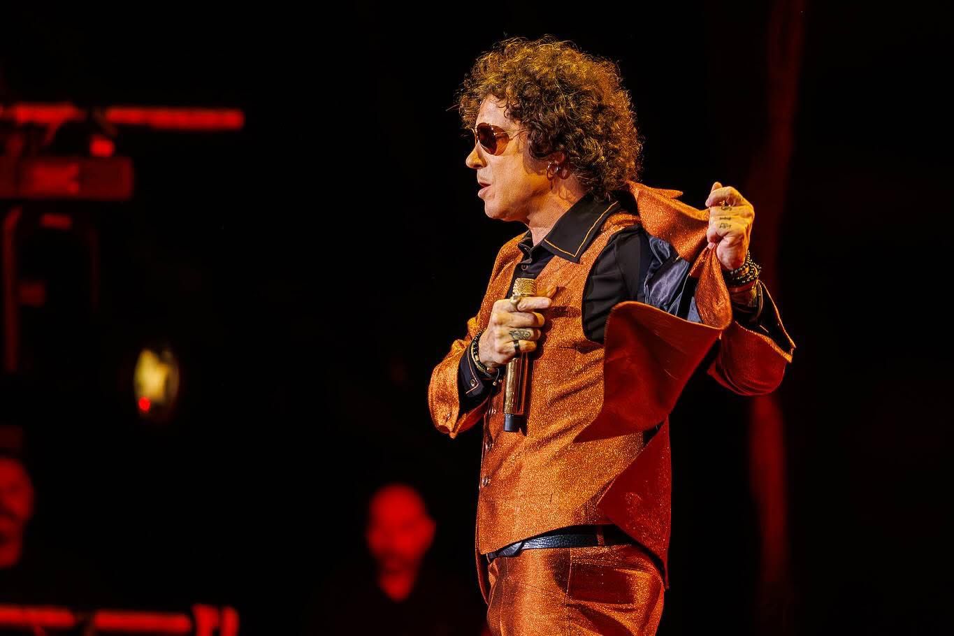 ENRIQUE BUNBURY AUDITORIO BANAMEX (12)