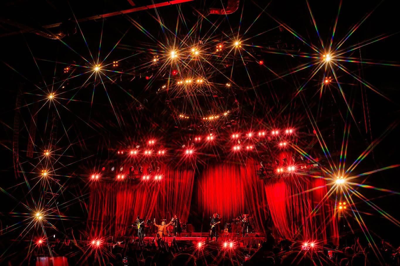 ENRIQUE BUNBURY AUDITORIO BANAMEX (8)