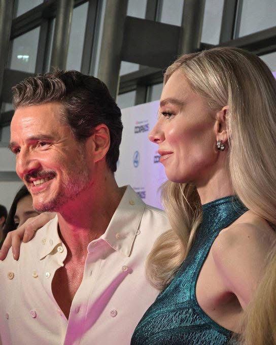 LOS CUATRO FANTASTICOS CCXP MEXICO 2025 (16)