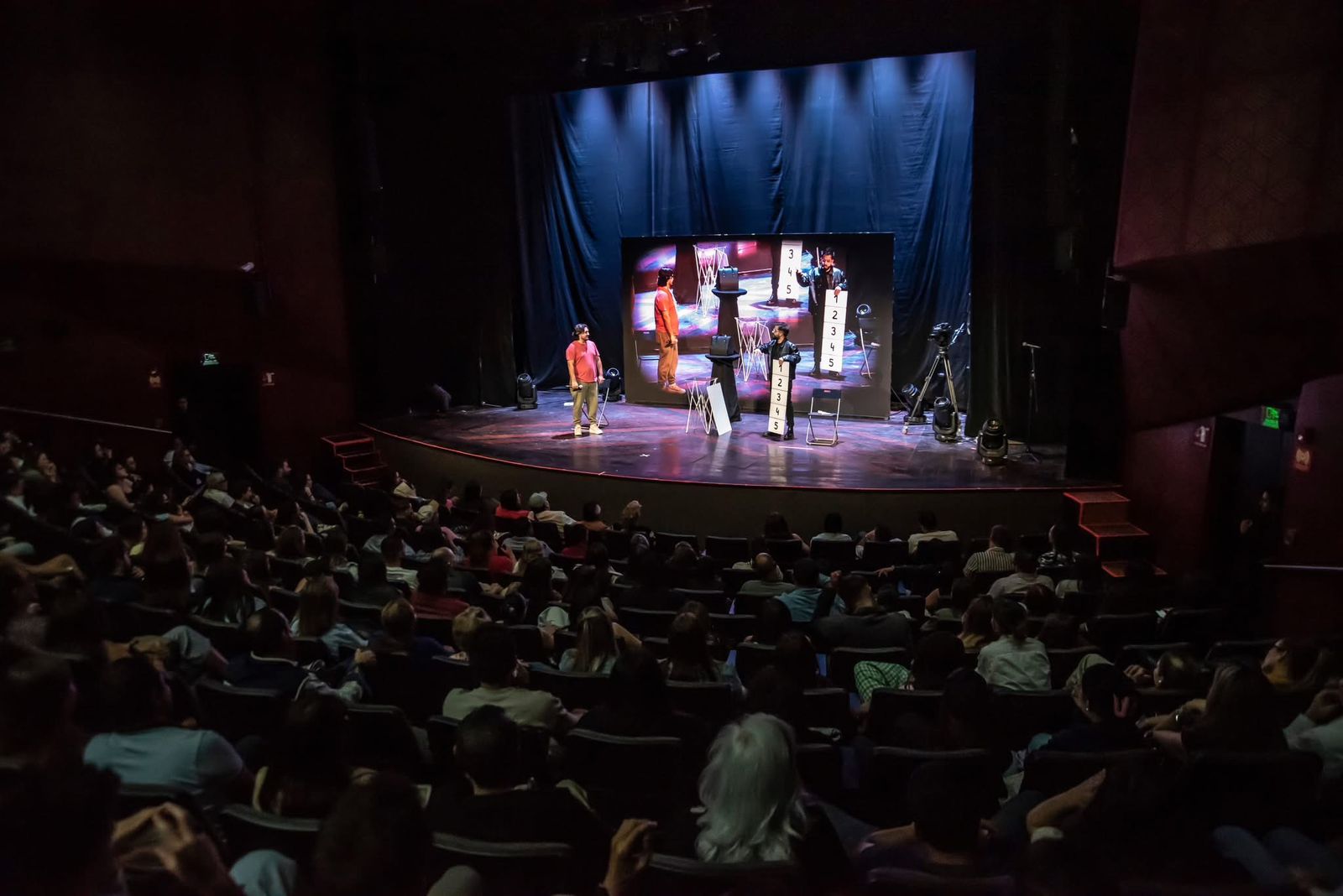 MICHEL GALLERO NUEVO TEATRO LIBANES 11 DE JUNIO 2025 (19)