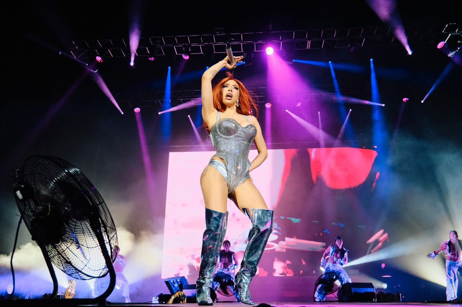 YERI MUA PEPSI CENTER (16)