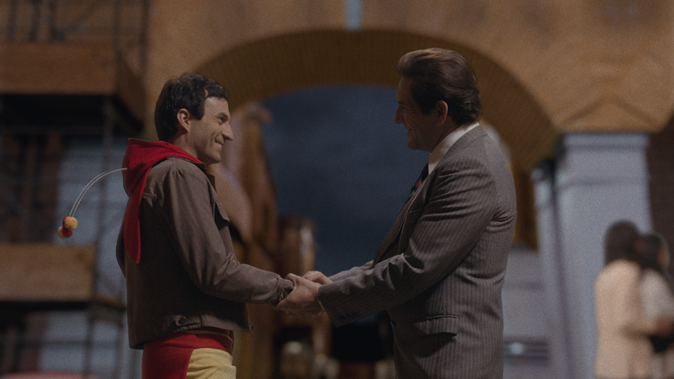 EL QUINTO EPISODIO DE LA SERIE BIOGRÁFICA CHESPIRITO SIN QUERER QUERIENDO