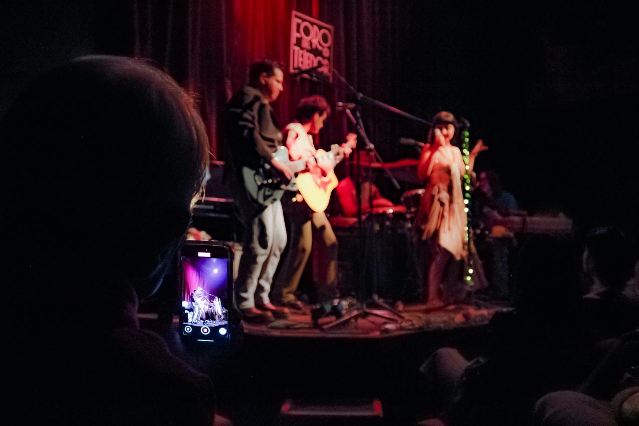 NIKKI FOLK FORO DEL TEJEDOR 30 DE JULIO DE 2025 (25)