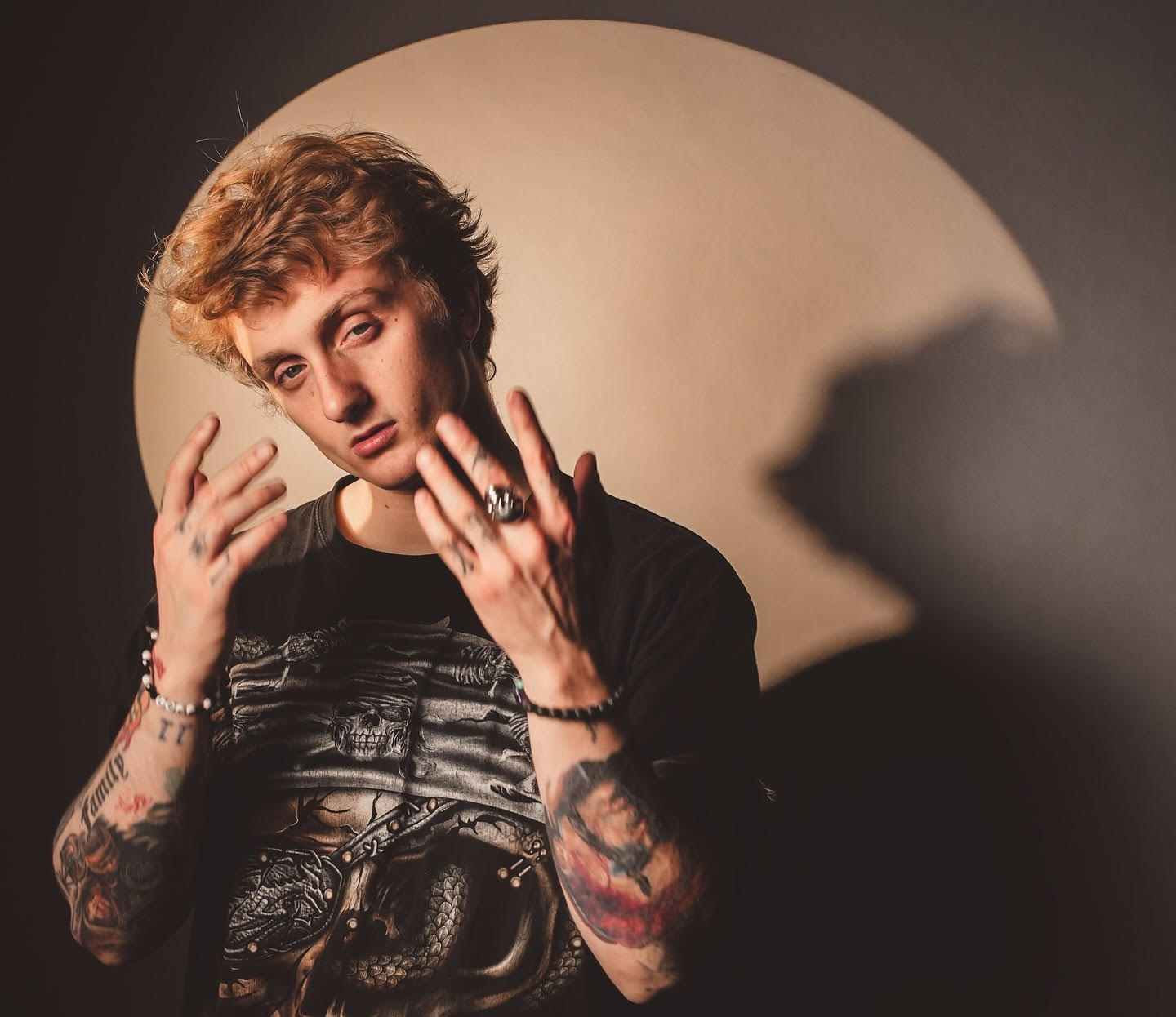 Americanos de Love Ghost lanzan nuevo single Spirit Box