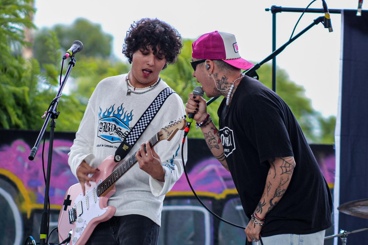 DR. PINK RUIDO JOVEN PARCUR 23 DE AGOSTO 2025 (18)