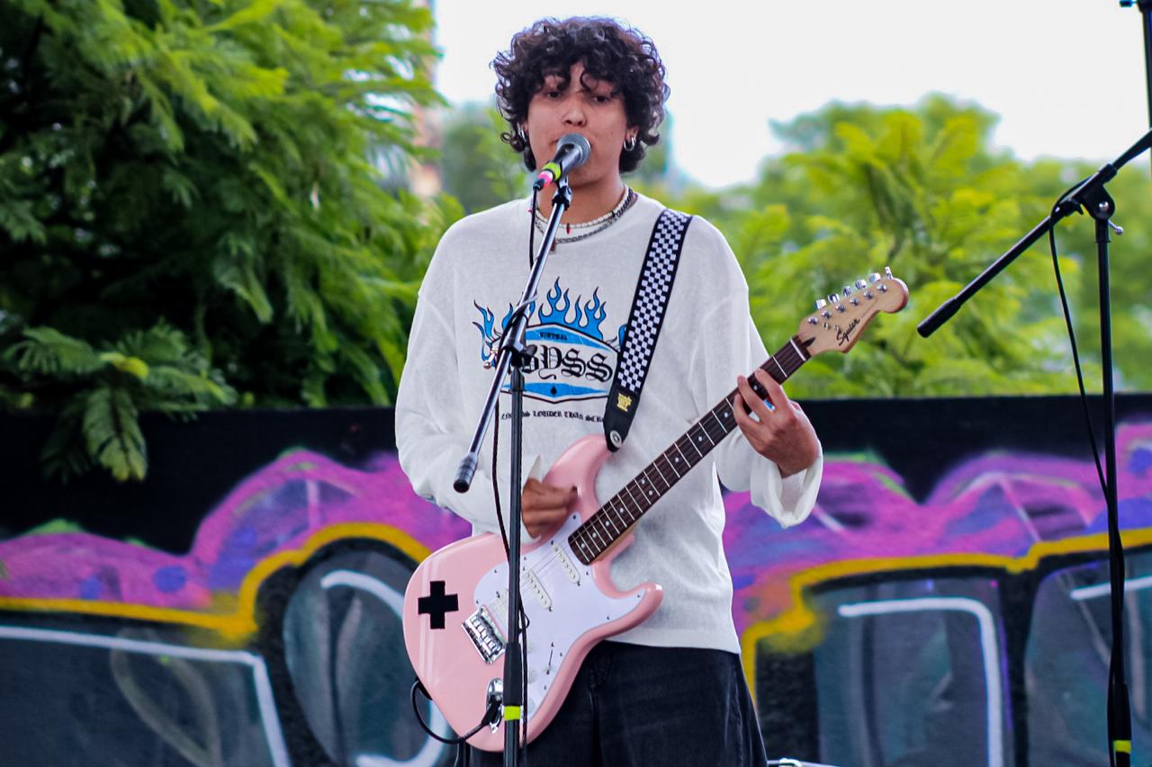 DR. PINK RUIDO JOVEN PARCUR 23 DE AGOSTO 2025 (23)