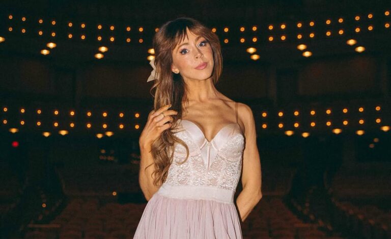 Lindsey Stirling