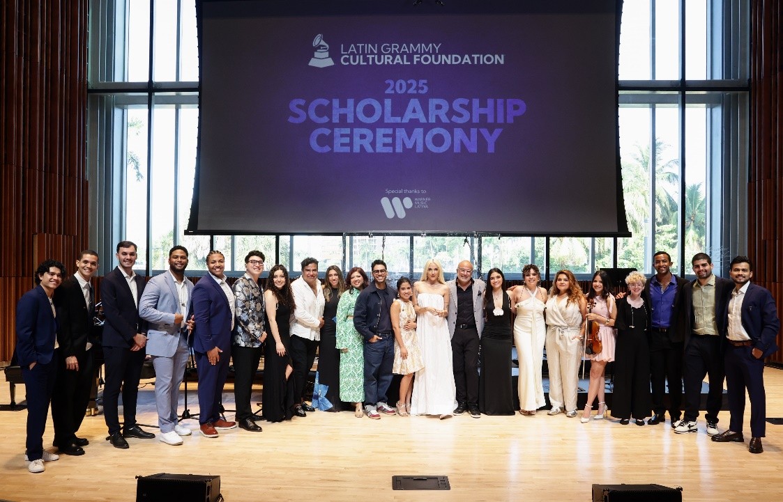 becas grammy 2025