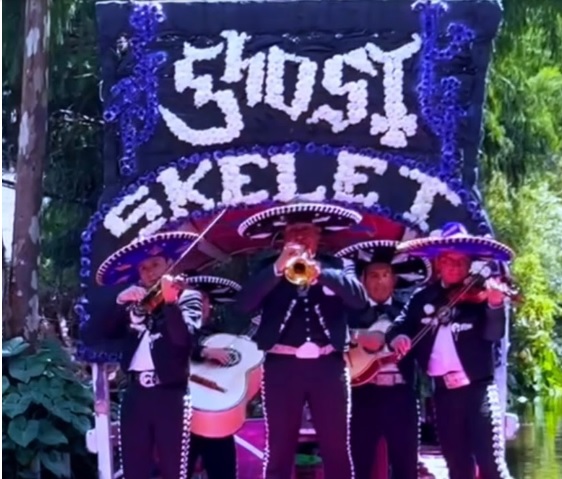 Ghosten consiente a sus fans en CDMX