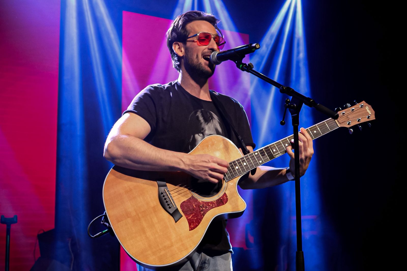 LOBEL_LUNARIO_DEL_AUDITORIO_NACIONAL_7_DE_SEPTIEMBRE_2025 (2)