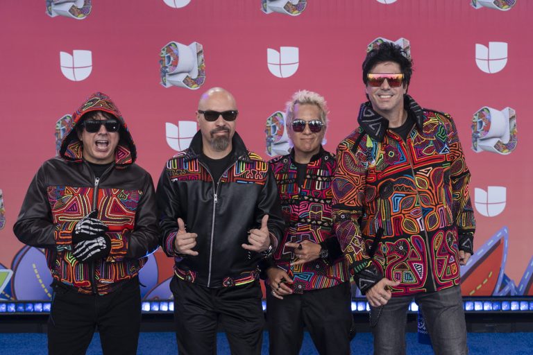 LOS RABANES BRILLAN EN PREMIOS JUVENTUD CON HOMENAJE A PANAMÁ