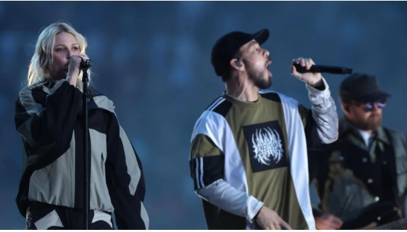 Mike Shinoda, líder de Linkin Park, explica cómo soportar las críticas de los fans
