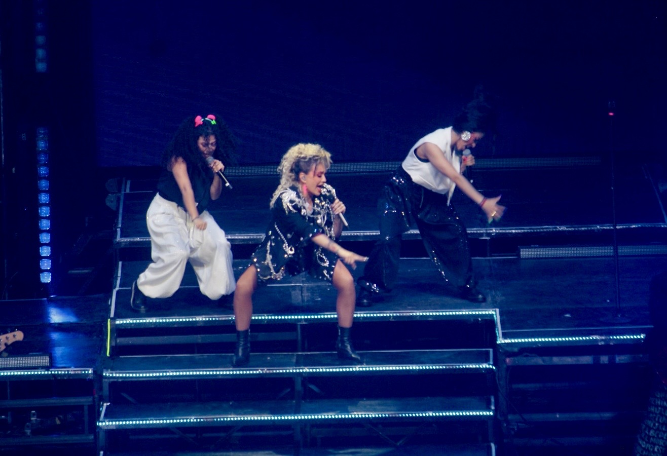 dfa10da5-4f1a-47e0-9eb1-f6b814e2a6c2