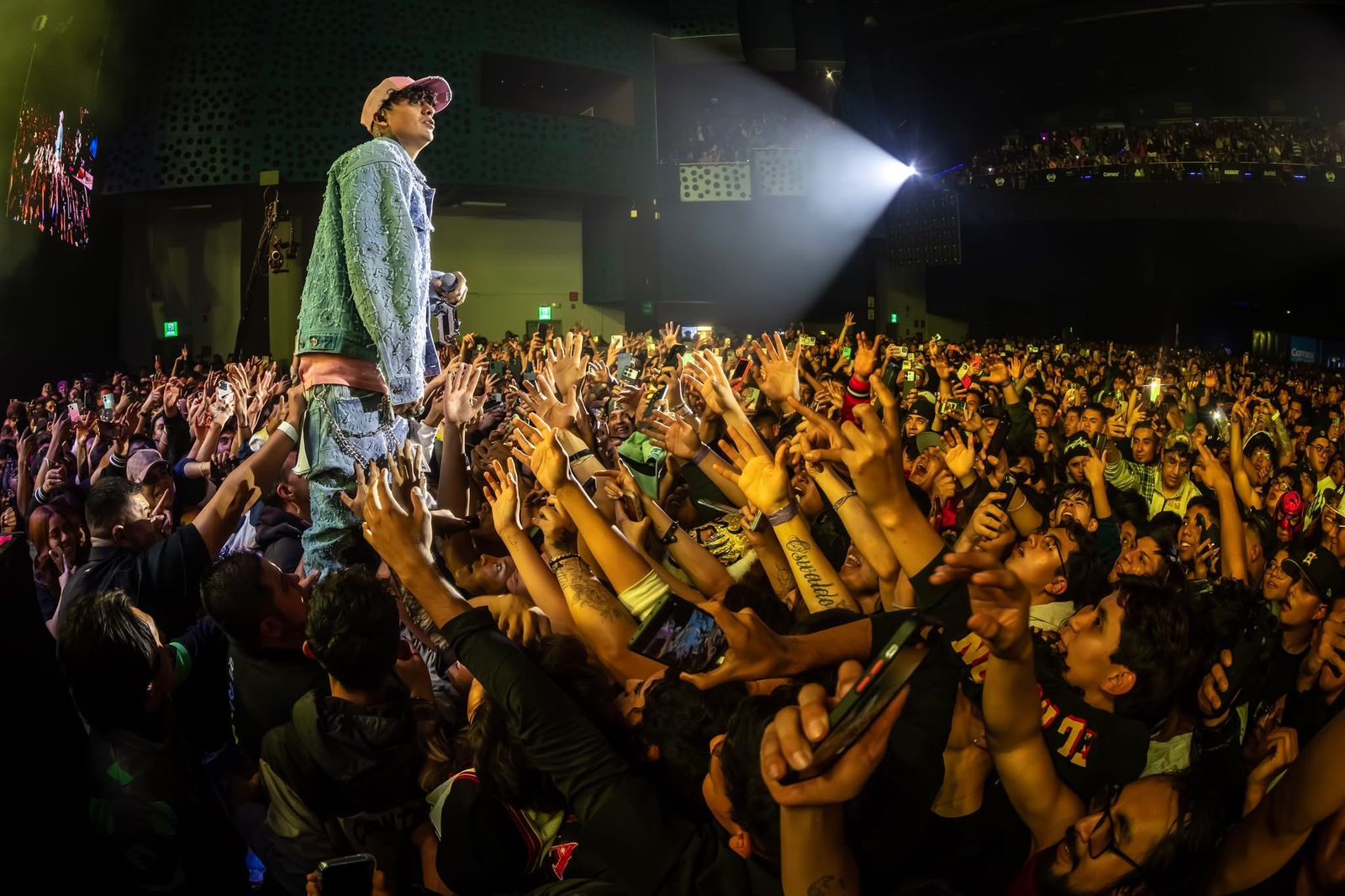 ALEMAN PEPSI CENTER 14 DE NOVIEMBRE 2025 (10)