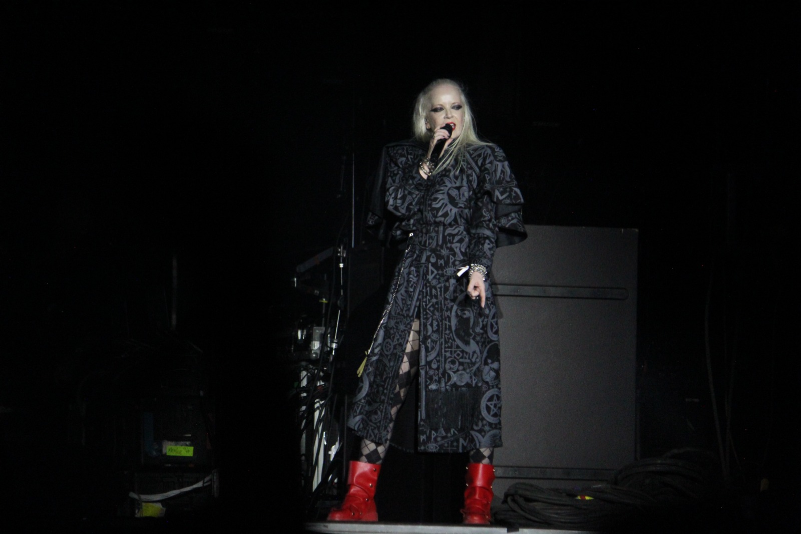 GARBAGE CORONA CAPITAL 2025 (2)